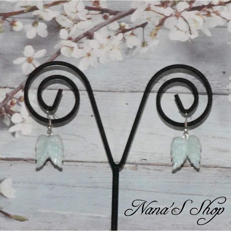 Boucles d'oreilles ailes d'ange, en pâte polymère, coloris bleu ciel. Boucles d'oreilles ailes d'ange, en pâte polymère, coloris bleu ciel.