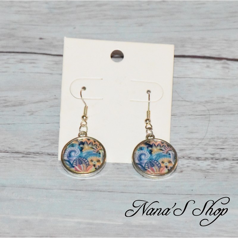 Boucles d'oreilles cabochons colorées, Paisley fleuris, modèle 2. Boucles d'oreilles cabochons colorées, Paisley fleuris, modèle 2.