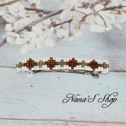 Barrette à cheveux, en perles tissé, blanche, coloris marron.