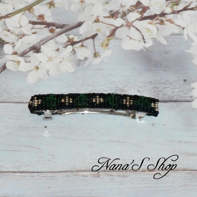 barrette à cheveux, en perles tissé, noire, coloris vert. barrette à cheveux, en perles tissé, noire, coloris vert.
