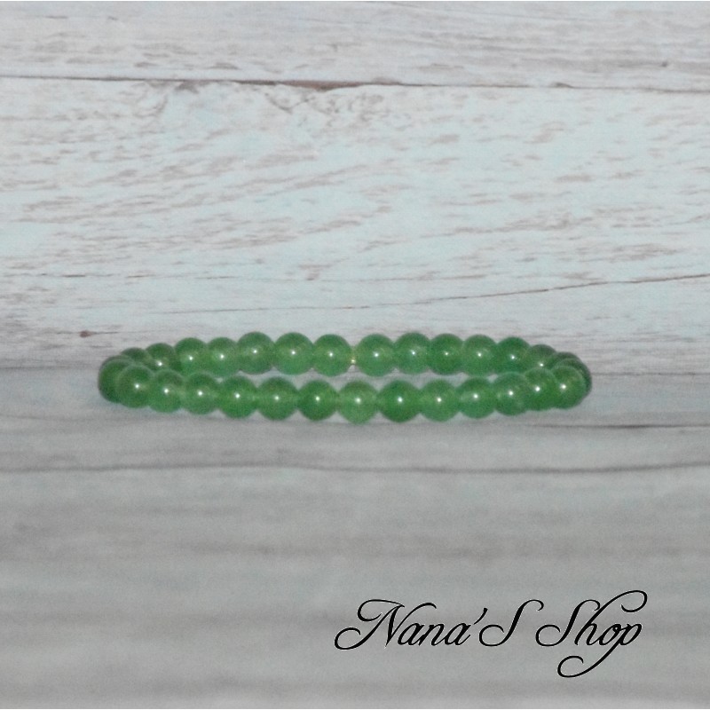 Bracelet élastique en perles, pierre Agate, coloris vert clair. Bracelet élastique en perles, pierre Agate, coloris vert clair.