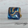 Bague fantaisie en pâte polymère, carré, coloris Bleu foncé et doré, modèle 2.