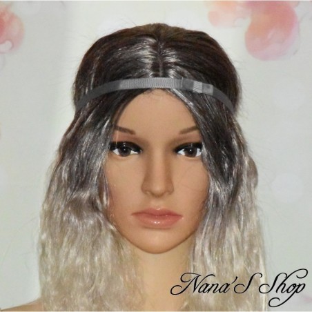 Headband fin avec petit nœud, coloris gris.