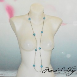 Long collier en perles de rocaille et pâte polymère, couleur vive, coloris bleu.