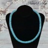 Collier fantaisie, grosse résille blanche, Stardust, coloris bleu turquoise.