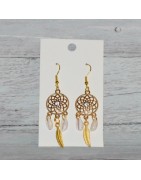 Boucles d' oreilles.